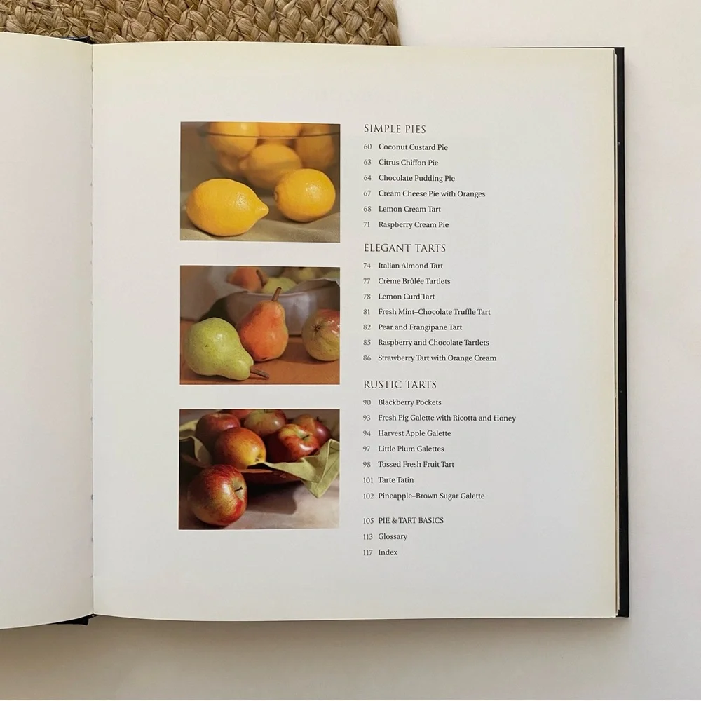 WILLIAMS-SONOMA Pie & Tart Cookbook